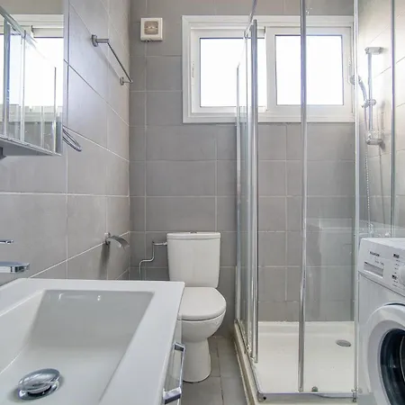 Olympic Lagoon 1 Bed Apartament