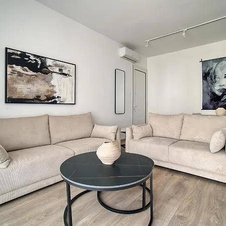 Olympic Lagoon 1 Bed Apartment